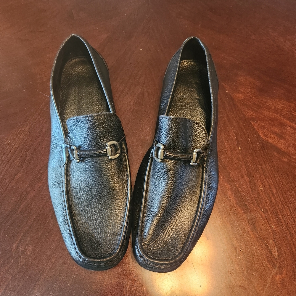 Men's Sandro Moscoloni Black Leather Loafer. Size 13. Gently Worn.